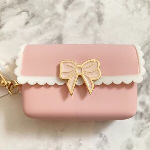 Bath & Body Works Scallop Bow Snap Case PocketBac Holder Pink Bow